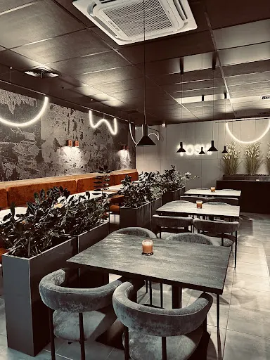 Yoshi Sushi & Pinsa Piekary Śląskie